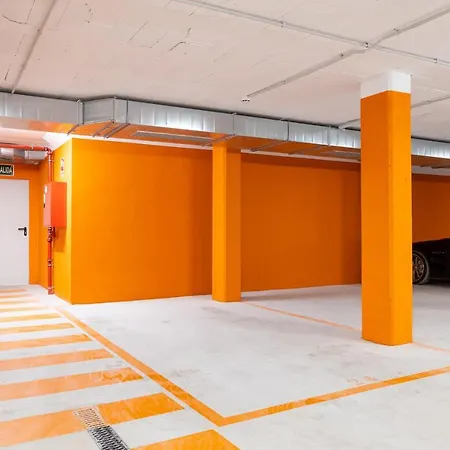 Ensuite Sea & Pool Views With Private Parking Lägenhet *