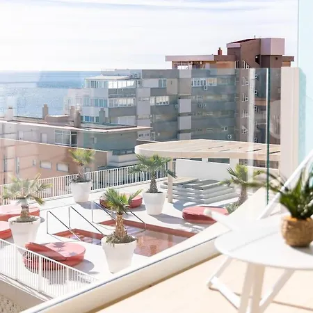 Ensuite Sea & Pool Views With Private Parking * Fuengirola
