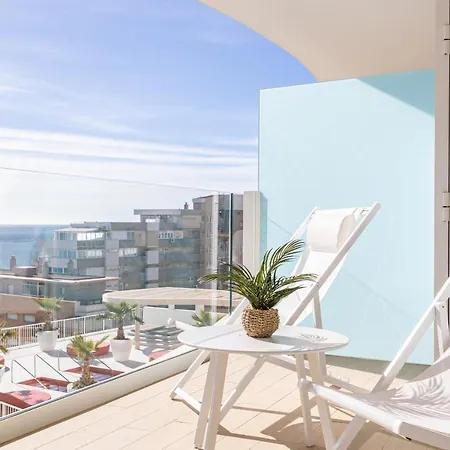 Apartment Ensuite Sea & Pool Views With Private Parking
