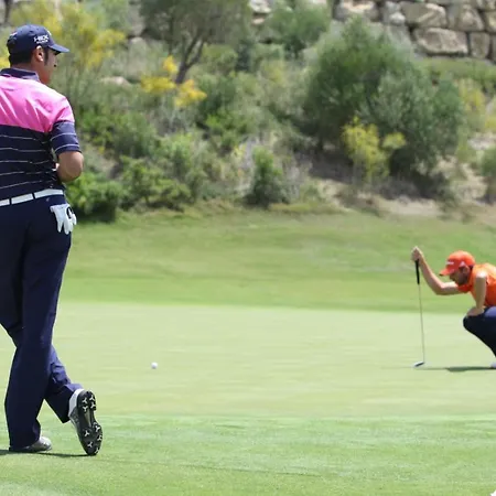 Ensuite Sea & Pool Views With Private Parking * Fuengirola