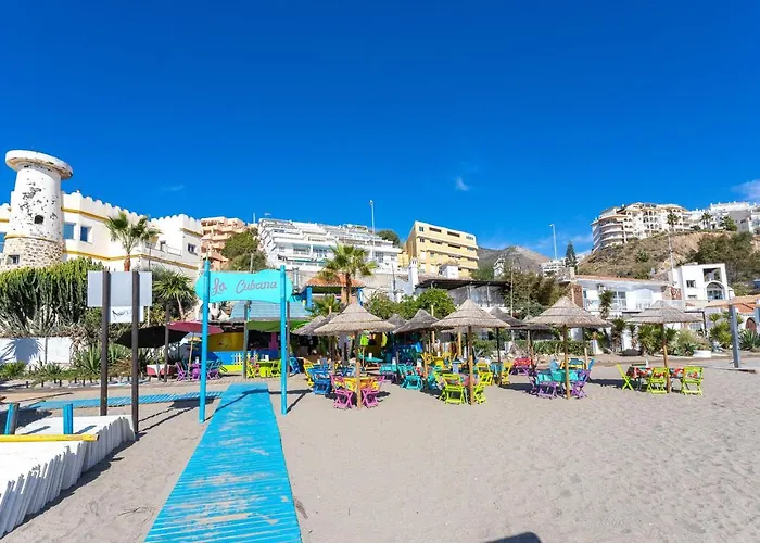 Ensuite Sea & Pool Views With Private Parking