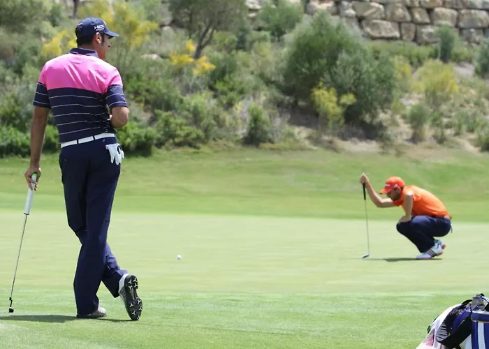 Ensuite Sea & Pool Views With Private Parking * Фуэнхирола